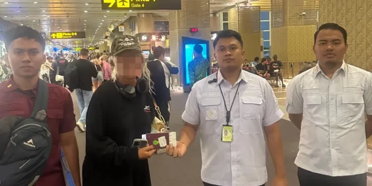 WN Polandia Galang Dana Ilegal Rp47 Juta, Dideportasi dari Bima