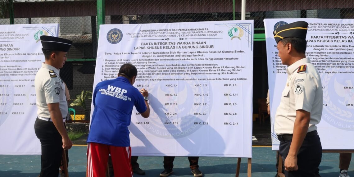 Di Bawah Matahari Pagi, Ikrar Zero HALINAR Bergema di Lapas Khusus Gunung Sindur