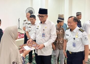 Tasyakuran Kantor Baru, Kanwil Imigrasi Maluku Utara Santuni Anak Yatim
